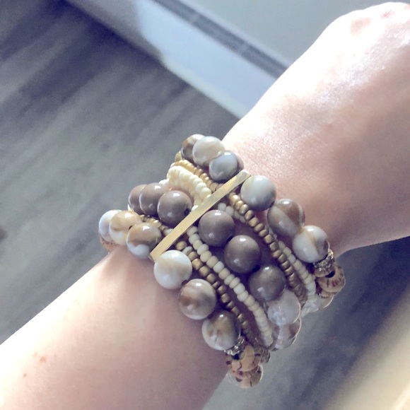 Bracelet - Picture 1 of 2